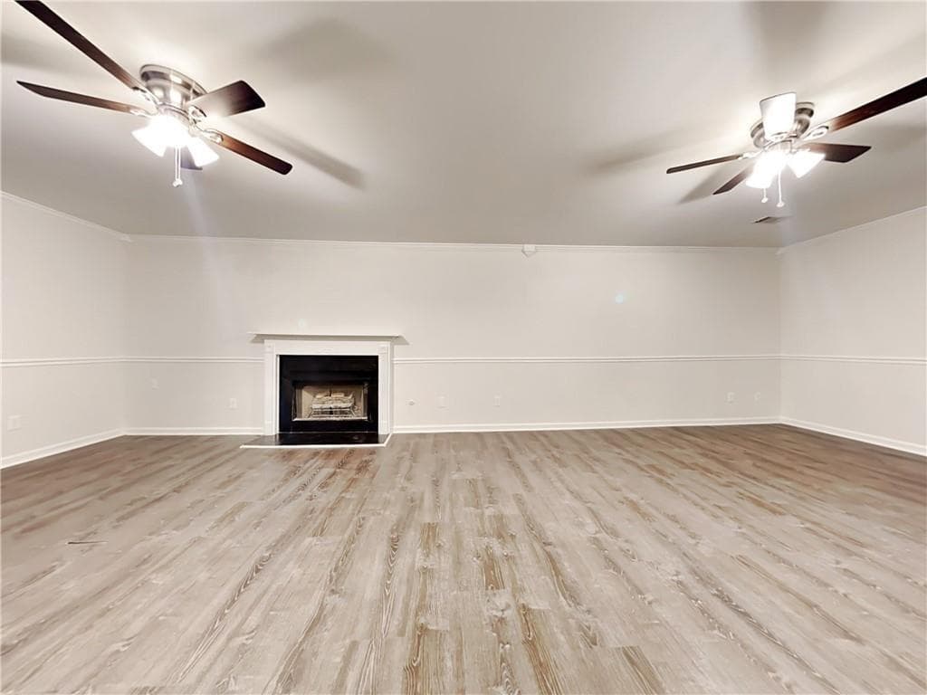 3 bedroom, 3 bathroom, 2,108 sq ft single family residence for rent at 982 Forest Glen, Jonesboro, GA 30238 for $1,900 a month — photo 5