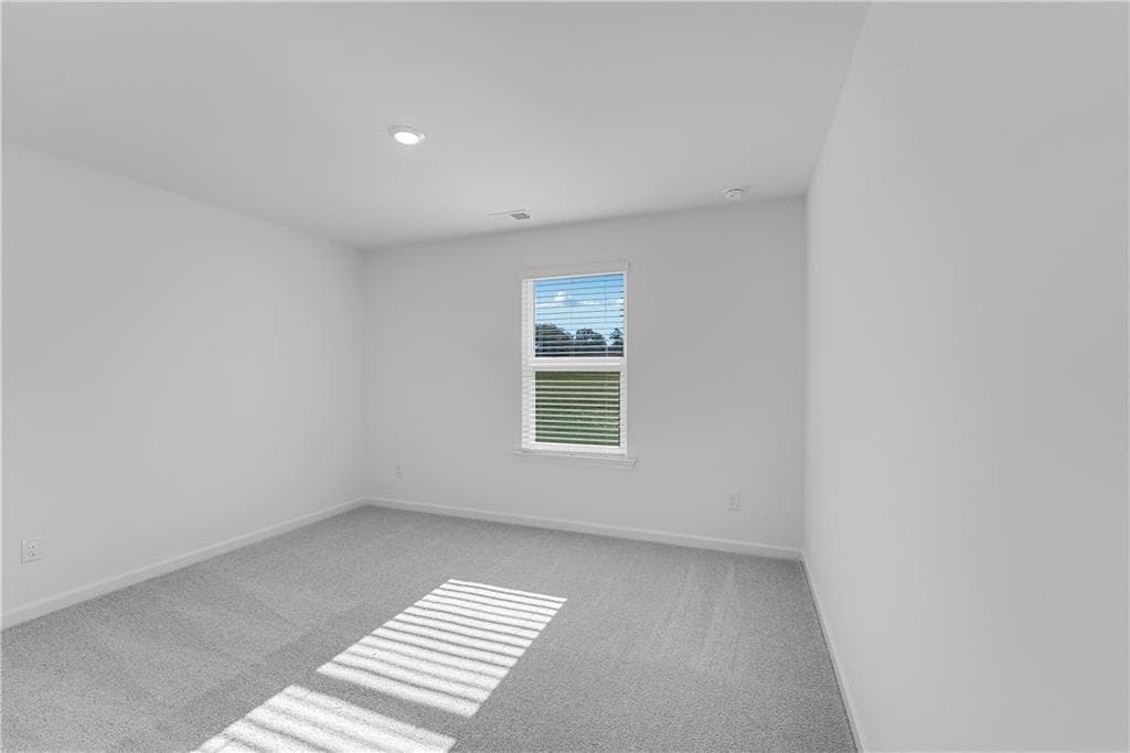 3 bedroom, 3 bathroom, 1,507 sq ft single family residence for sale at 25 Gulfstream Drive, LaGrange, GA 30241 — photo 9