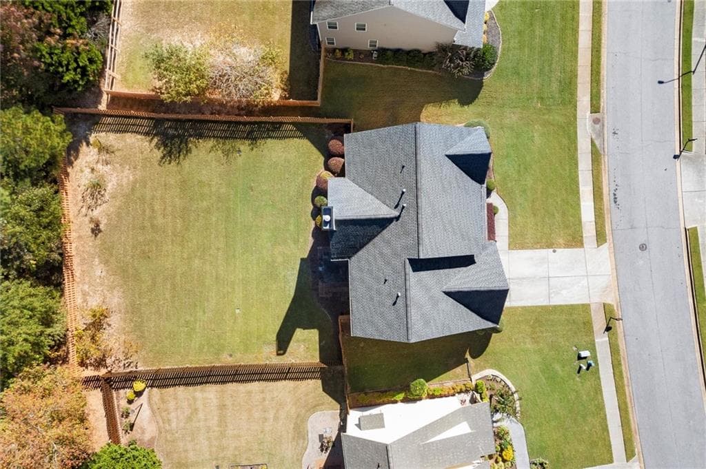 5 bedroom, 3 bathroom, 3,074 sq ft single family residence for rent at 265 Parc Drive, Canton, GA 30114 for $3,200 a month — photo 5