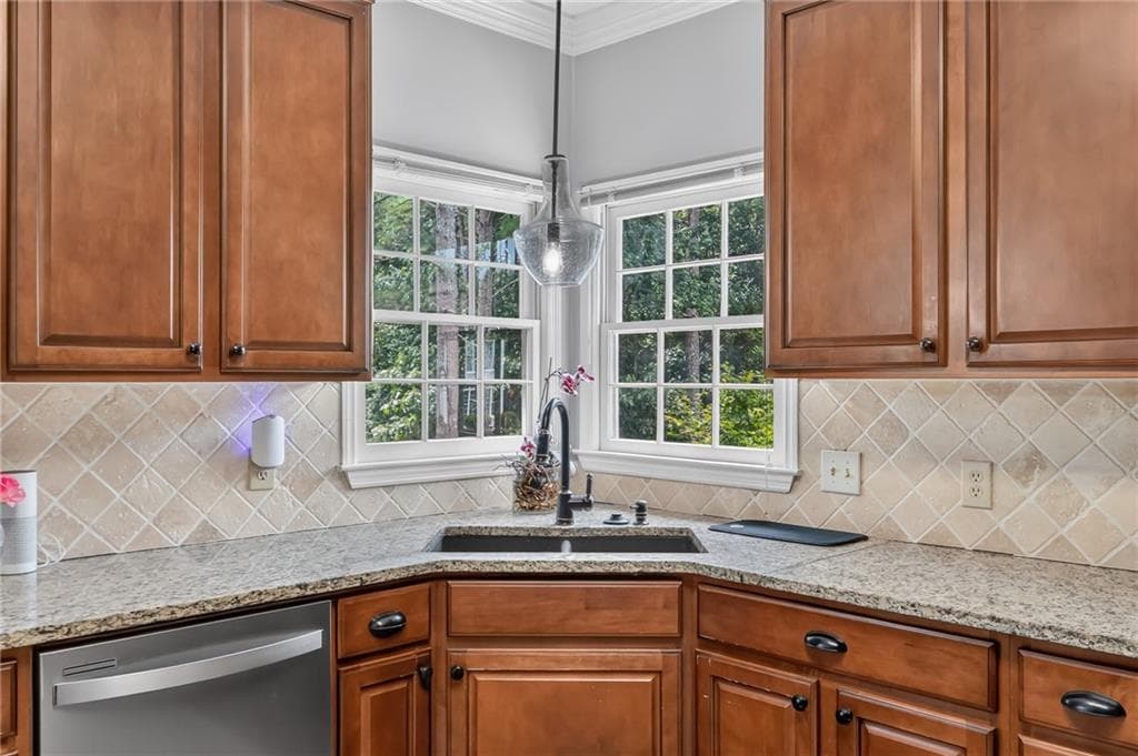 5 bedroom, 3 bathroom, 3,326 sq ft single family residence for sale at 1152 Arborhill Drive, Woodstock, GA 30189 — photo 7