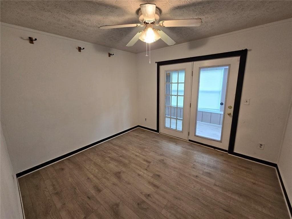 2 bedroom, 3 bathroom, 1,488 sq ft condominium for sale at 1297 Tree Creek Court, Clarkston, GA 30021 — photo 7