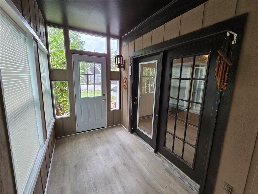 2 bedroom, 3 bathroom, 1,488 sq ft condominium for sale at 1297 Tree Creek Court, Clarkston, GA 30021 — photo 8