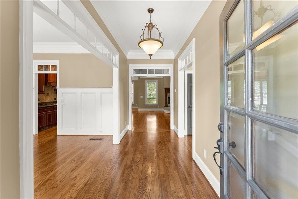 6 bedroom, 5 bathroom, 6,000 sq ft single family residence for sale at 492 Jonney Thomas Road, Cleveland, GA 30528 — photo 8