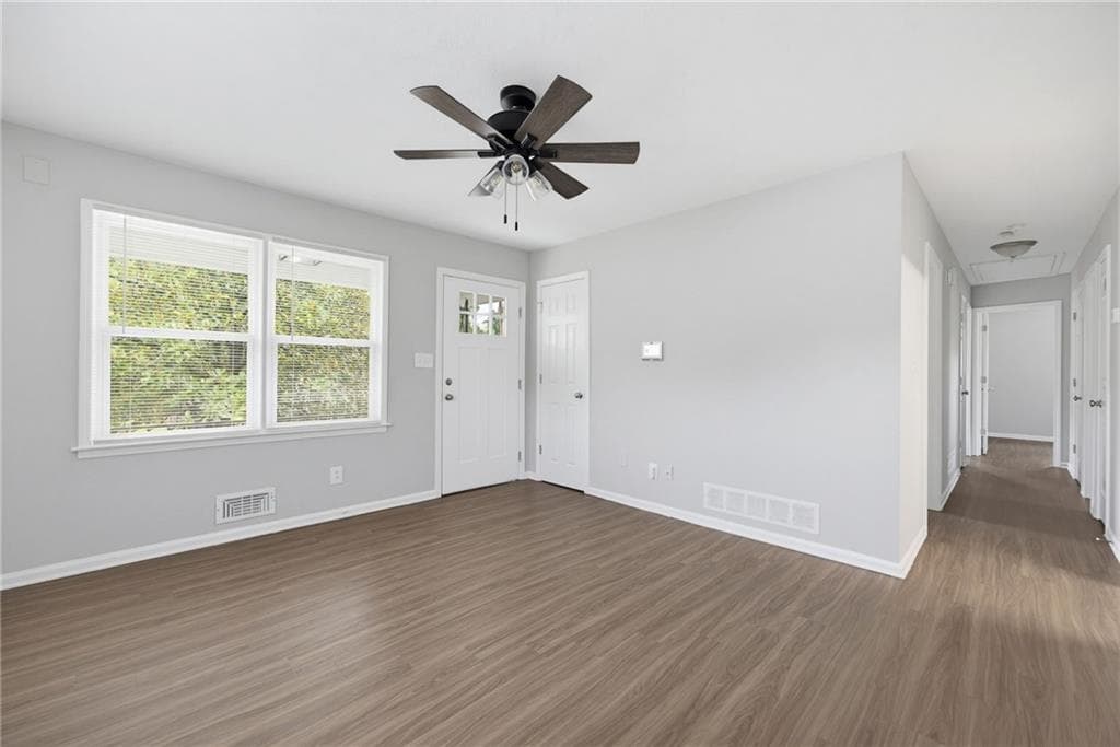 4 bedroom, 2 bathroom, 1,025 sq ft single family residence for sale at 1338 Georgia Avenue, Atlanta, GA 30344 — photo 9