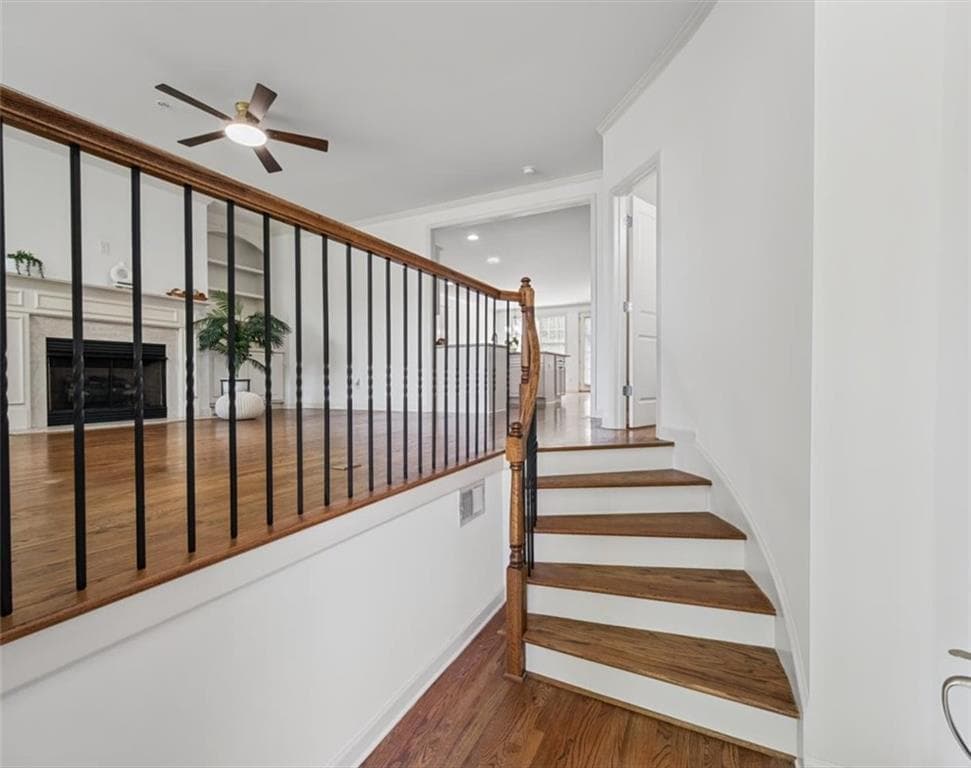 4 bedroom, 4 bathroom, 2,760 sq ft townhouse for sale at 530 Micayne Circle 4, Smyrna, GA 30082 — photo 4