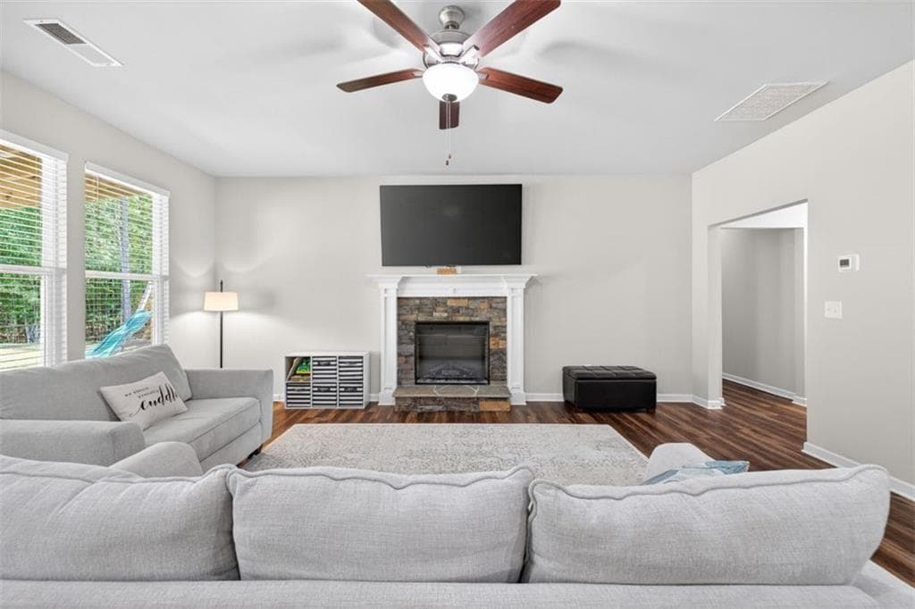 4 bedroom, 3 bathroom, 2,196 sq ft single family residence for sale at 1537 Ridgewood Court, Monroe, GA 30656 — photo 8