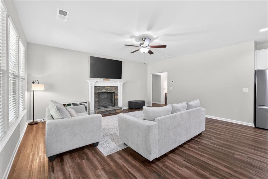 4 bedroom, 3 bathroom, 2,196 sq ft single family residence for sale at 1537 Ridgewood Court, Monroe, GA 30656 — photo 9