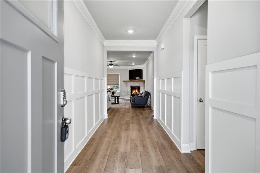 4 bedroom, 3 bathroom, 2,517 sq ft single family residence for sale at 155 Cherokee Rose Lane, Hoschton, GA 30548 — photo 4
