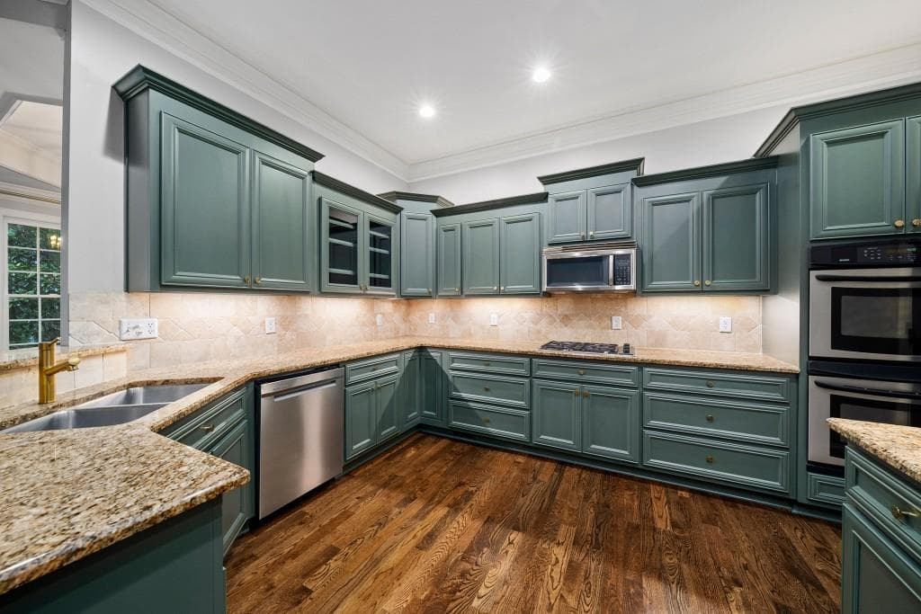 4 bedroom, 4 bathroom, 3,087 sq ft townhouse for sale at 5492 Glenridge Drive 544, Sandy Springs, GA 30342 — photo 9