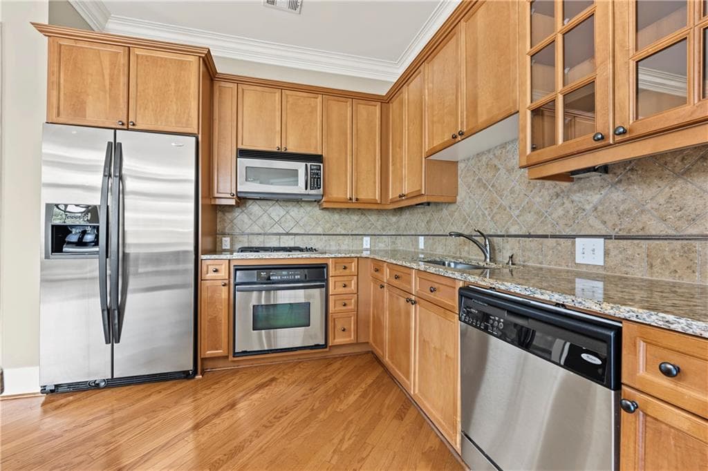 2 bedroom, 3 bathroom, 1,292 sq ft condominium for sale at 11 Perimeter Center 1417, Atlanta, GA 30346 — photo 10