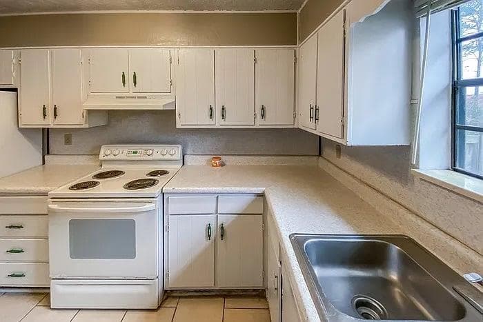 2 bedroom, 2 bathroom, 1,224 sq ft townhouse for sale at 6432 Stone Terrace, Morrow, GA 30260 — photo 8