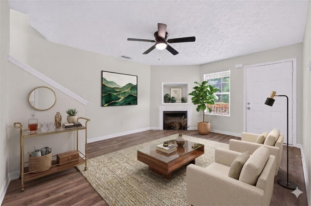 5 bedroom, 4 bathroom, 2,242 sq ft single family residence for sale at 1424 Steam Engine Way, Conyers, GA 30013 — photo 2