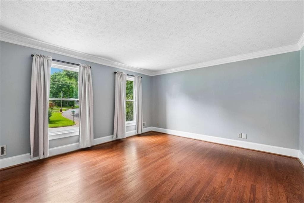 5 bedroom, 4 bathroom, 3,306 sq ft single family residence for sale at 1184 Staples Drive, Lilburn, GA 30047 — photo 7