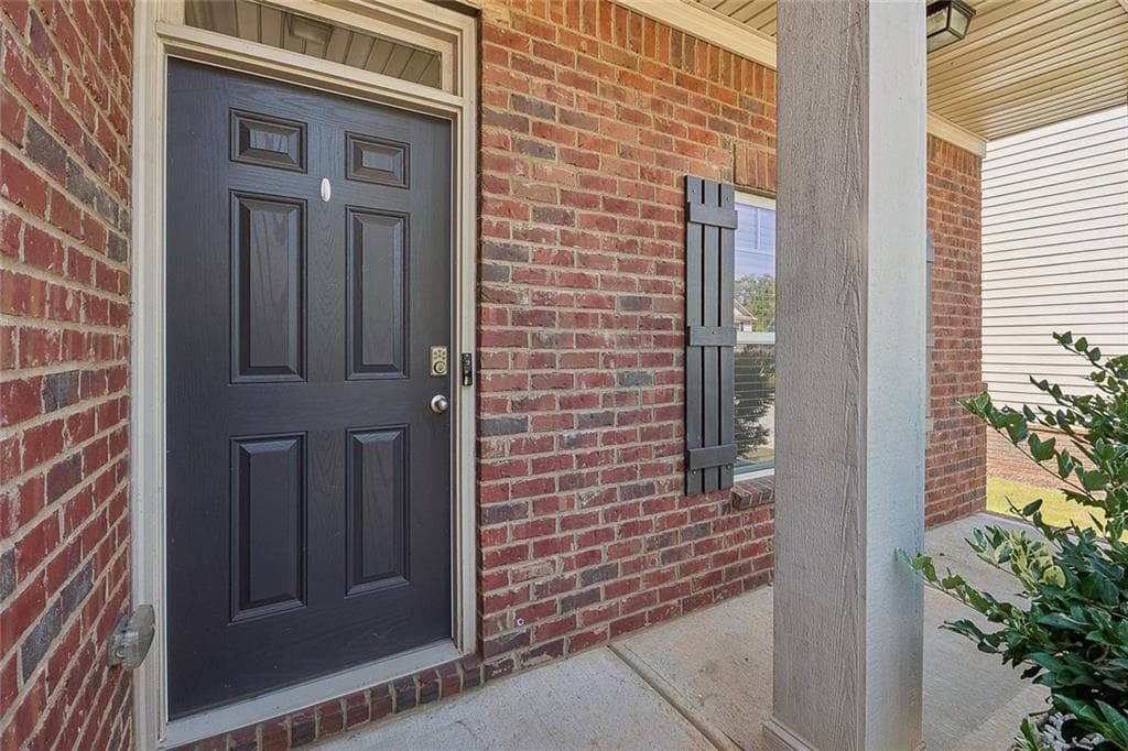 4 bedroom, 3 bathroom, 2,327 sq ft single family residence for rent at 462 Fredrick Drive, Mcdonough, GA 30253 for $2,500 a month — photo 3