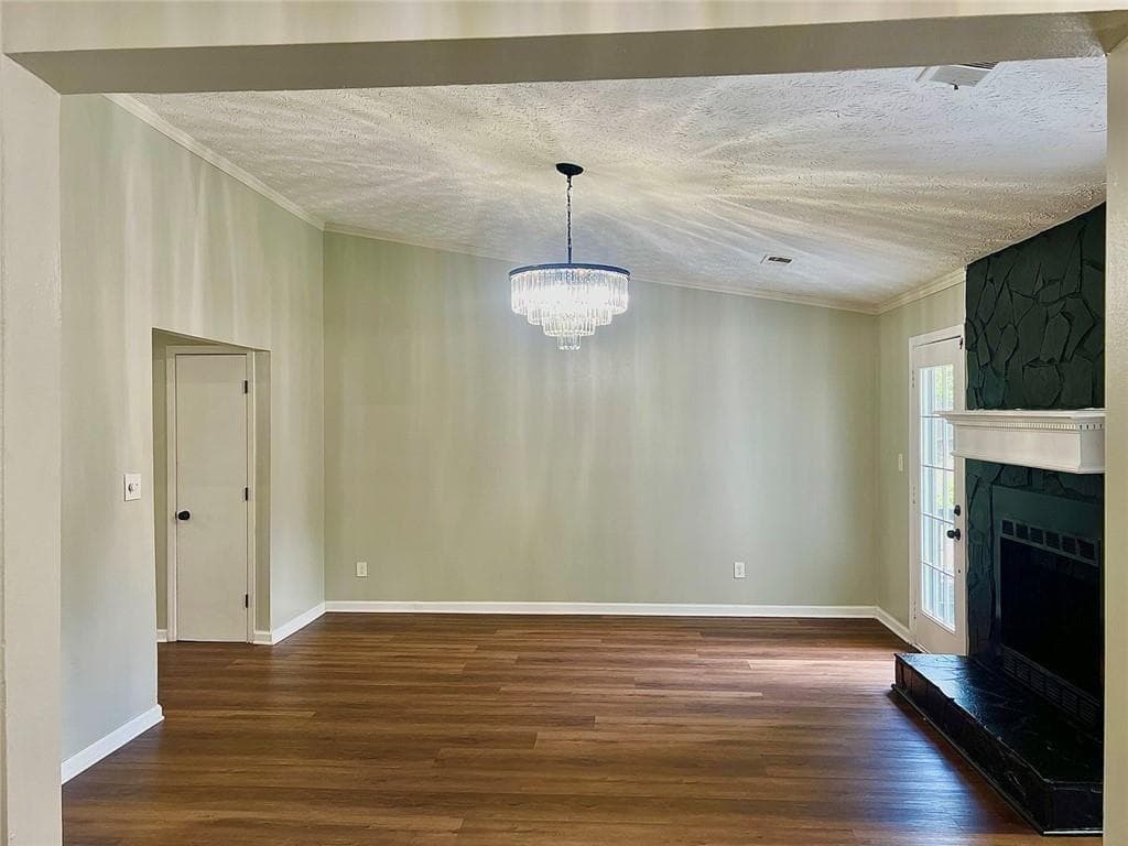 3 bedroom, 2 bathroom, 1,453 sq ft single family residence for sale at 2034 Corners Circle, Lithonia, GA 30058 — photo 9