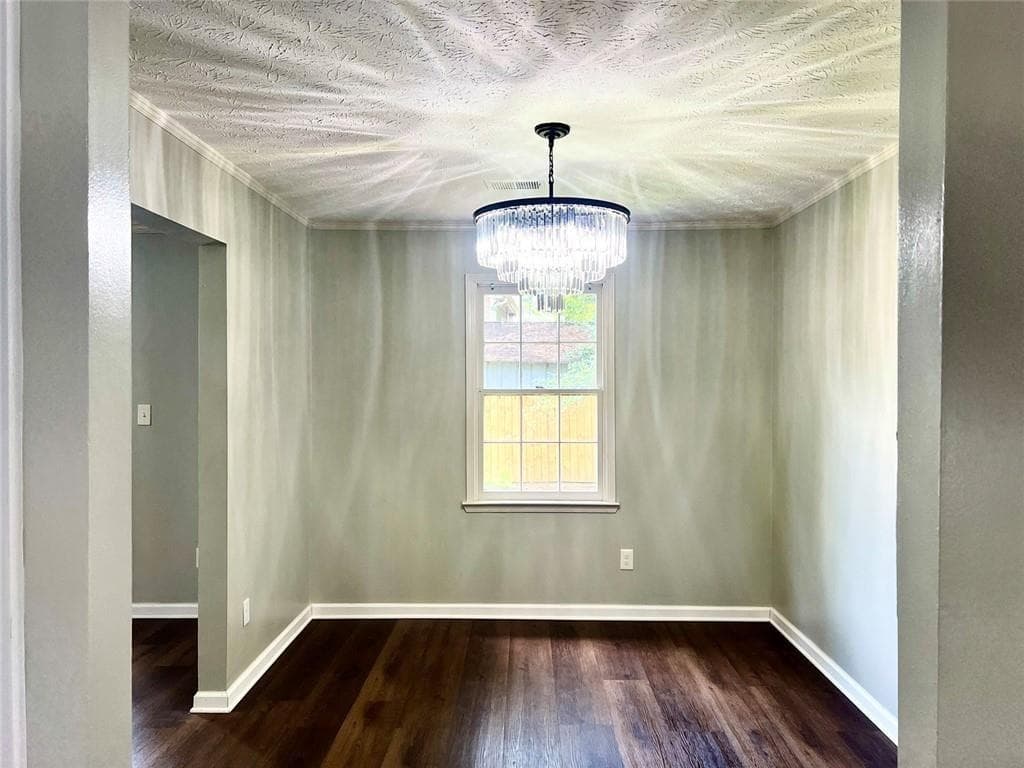 3 bedroom, 2 bathroom, 1,453 sq ft single family residence for sale at 2034 Corners Circle, Lithonia, GA 30058 — photo 10