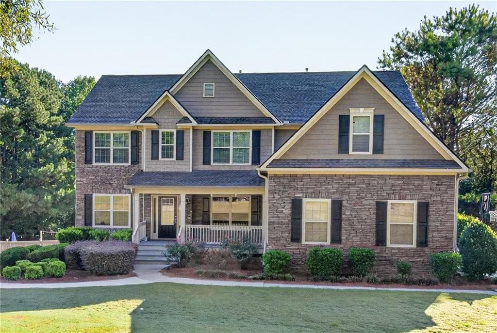 5 bedroom, 4 bathroom, 4,684 sq ft single family residence for sale at 1664 Maes Overlook, Loganville, GA 30052