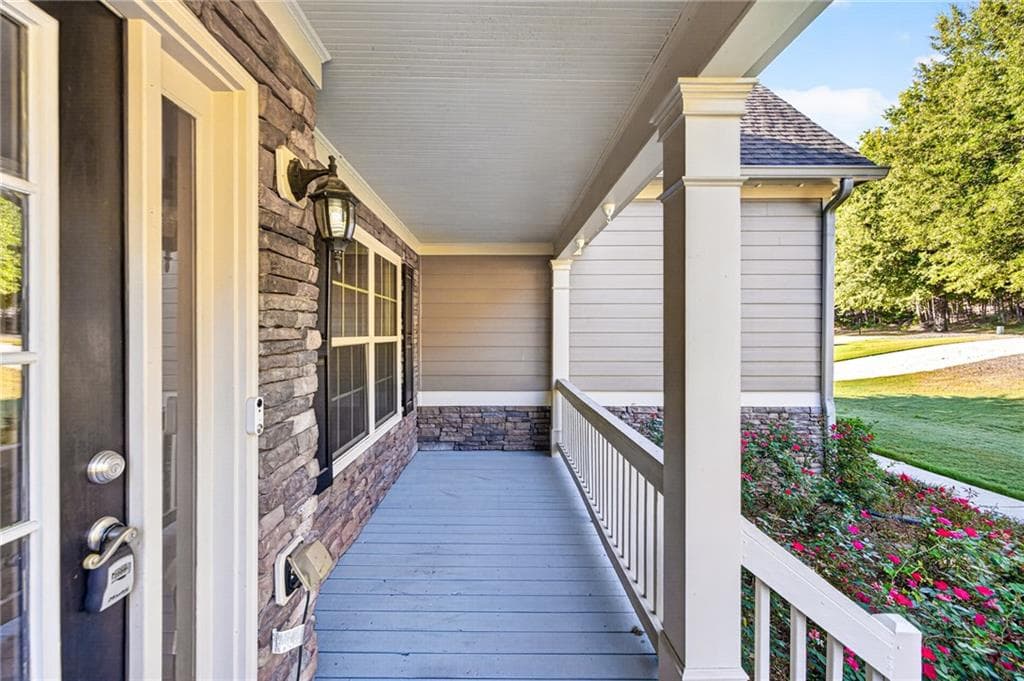 5 bedroom, 4 bathroom, 4,684 sq ft single family residence for sale at 1664 Maes Overlook, Loganville, GA 30052 — photo 5