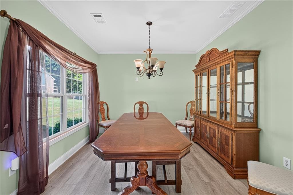 5 bedroom, 4 bathroom, 4,684 sq ft single family residence for sale at 1664 Maes Overlook, Loganville, GA 30052 — photo 10
