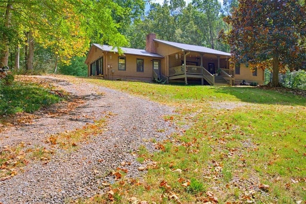 3 bedroom, 1 bathroom, 1,350 sq ft single family residence for sale at 39 Holly Drive, Cartersville, GA 30121 — photo 3