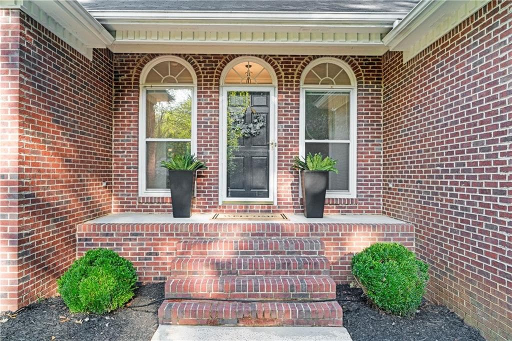 4 bedroom, 4 bathroom, 3,623 sq ft single family residence for sale at 208 Marvin Land Lane, Canton, GA 30115 — photo 3