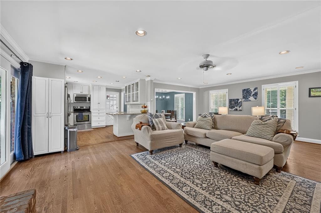 3 bedroom, 2 bathroom, 1,946 sq ft single family residence for sale at 2381 Bradcliff Court, Atlanta, GA 30345 — photo 3
