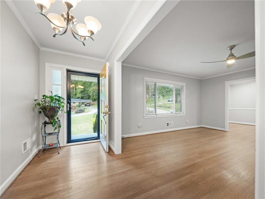 3 bedroom, 3 bathroom, 2,200 sq ft single family residence for sale at 1593 Mill Acres Drive, Atlanta, GA 30311 — photo 4