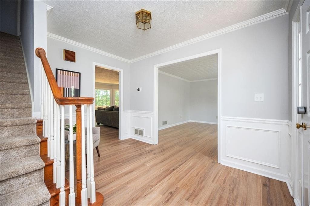 7 bedroom, 5 bathroom, 3,636 sq ft single family residence for sale at 4962 Thornwood Trace, Acworth, GA 30102 — photo 7