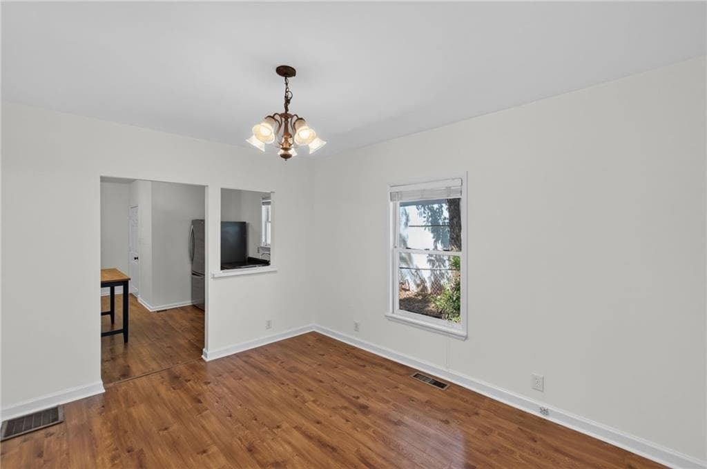 3 bedroom, 2 bathroom, 1,674 sq ft single family residence for rent at 1801 Evans Drive, Atlanta, GA 30310 for $2,300 a month — photo 10