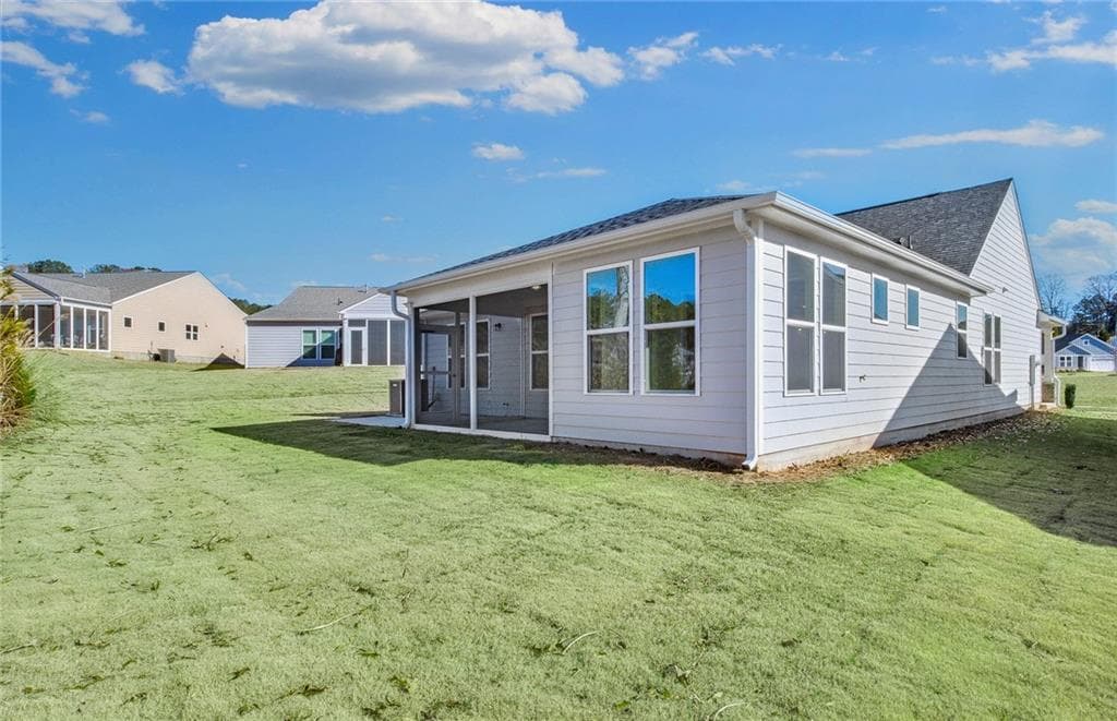 2 bedroom, 2 bathroom, 1,951 sq ft single family residence for sale at 1181 Little Shoals Road, Greensboro, GA 30642 — photo 6