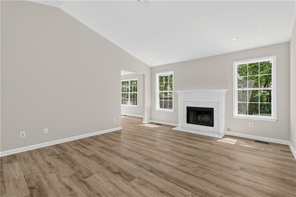 4 bedroom, 4 bathroom, 2,516 sq ft single family residence for sale at 44 Paradise Drive, Douglasville, GA 30134 — photo 8