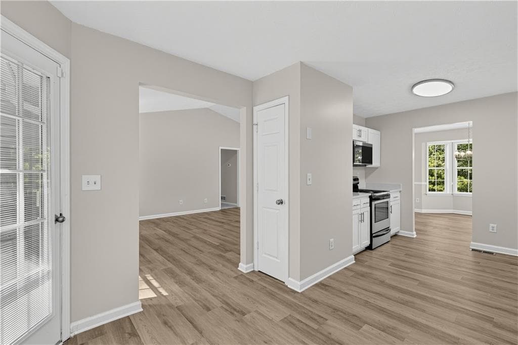 4 bedroom, 4 bathroom, 2,516 sq ft single family residence for sale at 44 Paradise Drive, Douglasville, GA 30134 — photo 10