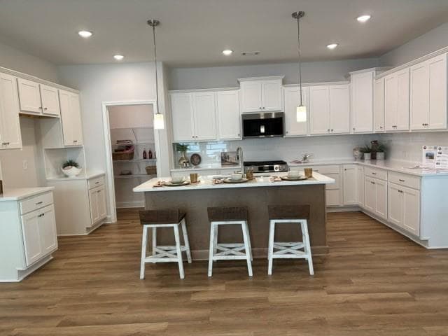 3 bedroom, 2 bathroom, 2,041 sq ft single family residence for sale at 85 English Barn Way, Hiram, GA 30141 — photo 4