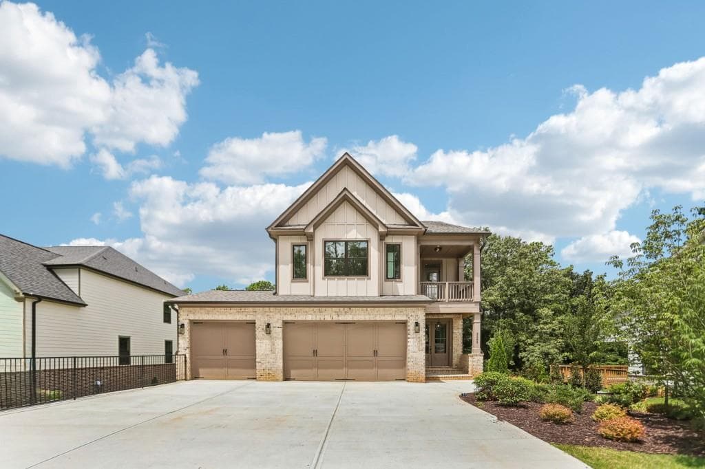 4 bedroom, 4 bathroom, 2,676 sq ft single family residence for sale at 3265 Hilltop Circle, Marietta, GA 30066 — photo 2