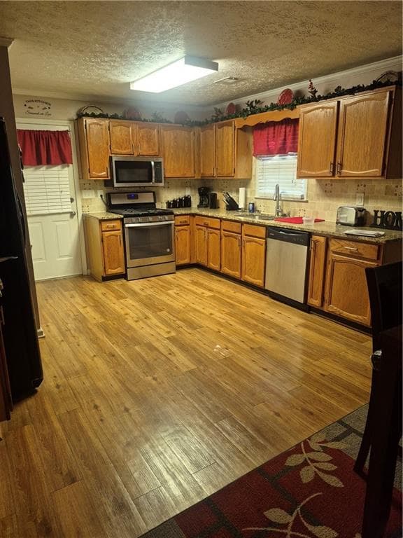 3 bedroom, 2 bathroom, 1,350 sq ft single family residence for sale at 1647 Sugarmaple Drive, Conyers, GA 30094 — photo 5