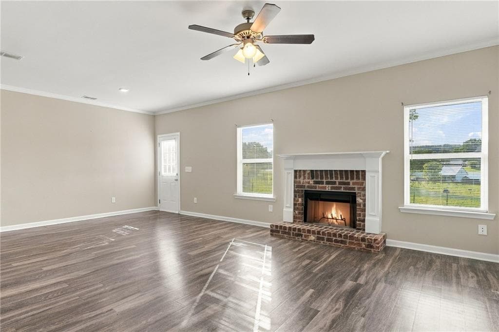 3 bedroom, 3 bathroom, 1,676 sq ft townhouse for sale at 110 Squarewood Lane, Cartersville, GA 30121 — photo 7