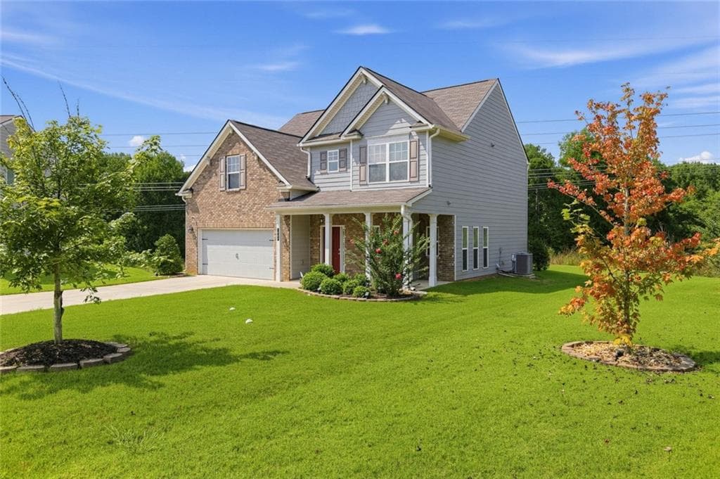 4 bedroom, 3 bathroom, 2,212 sq ft single family residence under contract at 7967 Dawson Lane, Douglasville, GA 30134 — photo 2