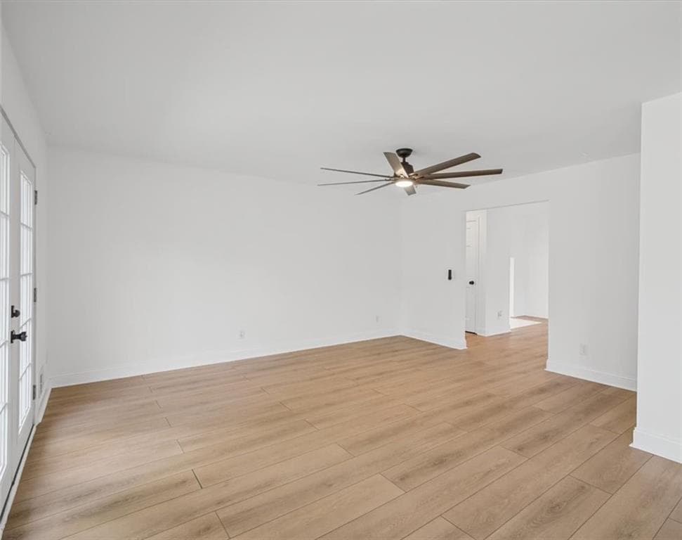 4 bedroom, 3 bathroom, 2,249 sq ft single family residence for sale at 3167 Mountain Creek Lane, Roswell, GA 30075 — photo 10