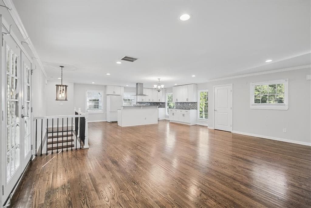 2 bedroom, 3 bathroom, 1,958 sq ft single family residence for sale at 2844 Oldknow Drive, Atlanta, GA 30318 — photo 4