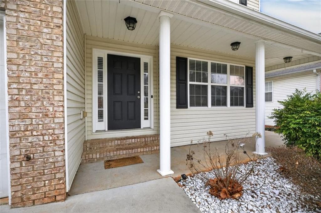 3 bedroom, 3 bathroom, 3,040 sq ft single family residence for sale at 310 Berkley Drive, Villa Rica, GA 30180 — photo 4