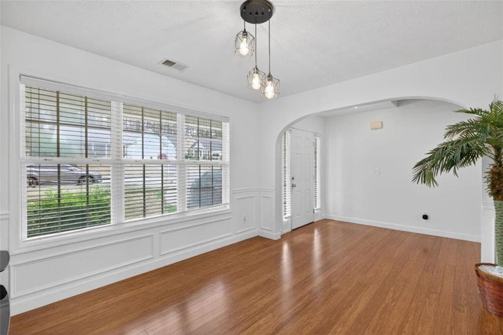 3 bedroom, 3 bathroom, 3,040 sq ft single family residence for sale at 310 Berkley Drive, Villa Rica, GA 30180 — photo 6