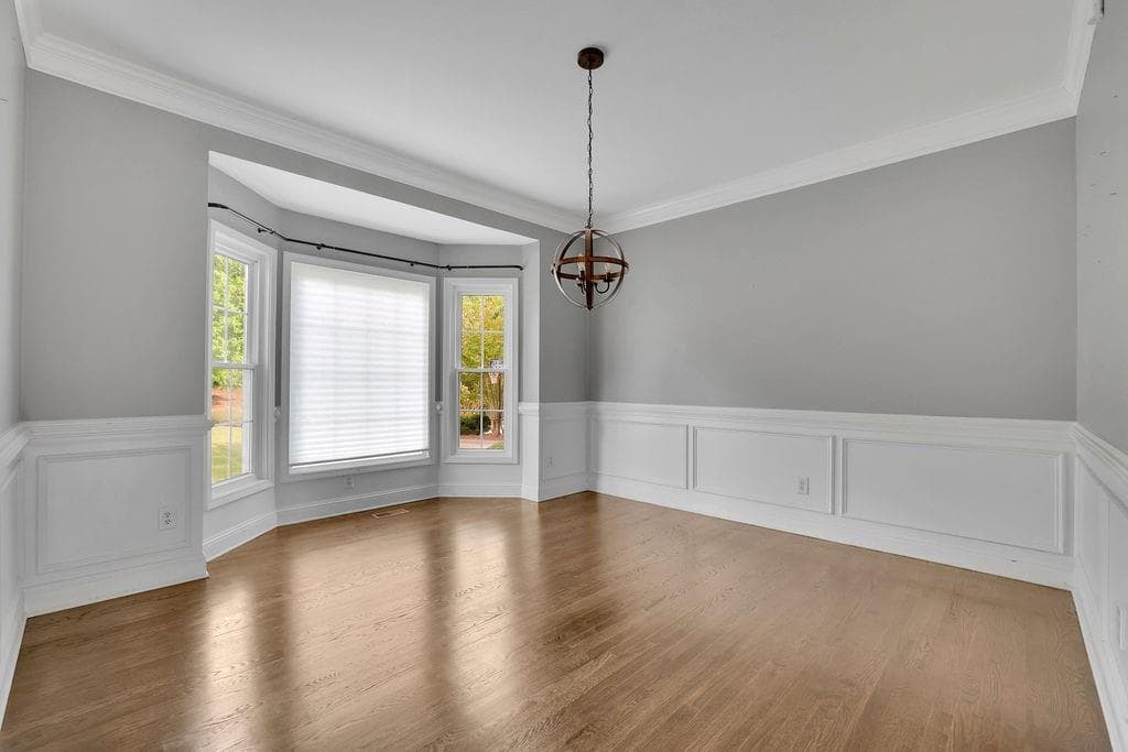 4 bedroom, 4 bathroom, 3,324 sq ft single family residence for sale at 7410 Colony Court, Cumming, GA 30041 — photo 10