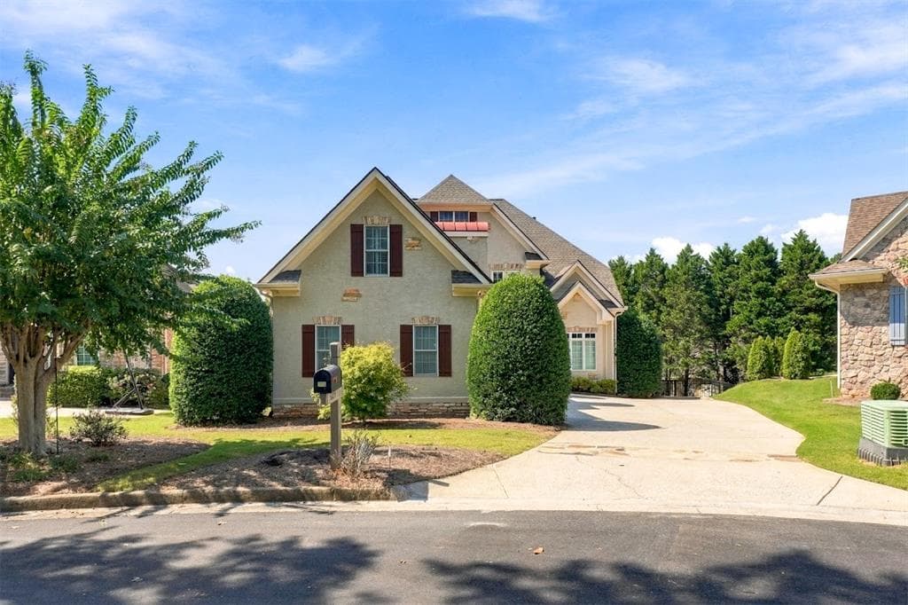 5 bedroom, 5 bathroom, 6,688 sq ft single family residence for sale at 5922 Hogans Way, Douglasville, GA 30135 — photo 5