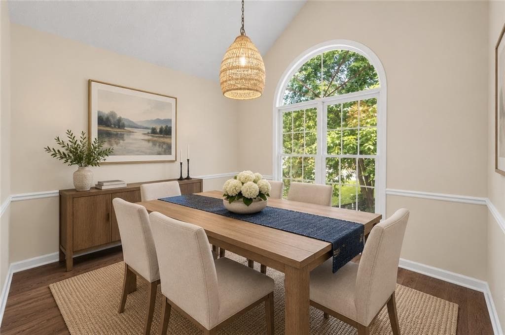 5 bedroom, 3 bathroom, 2,302 sq ft single family residence for sale at 320 Bouldercrest Way, Woodstock, GA 30188 — photo 3