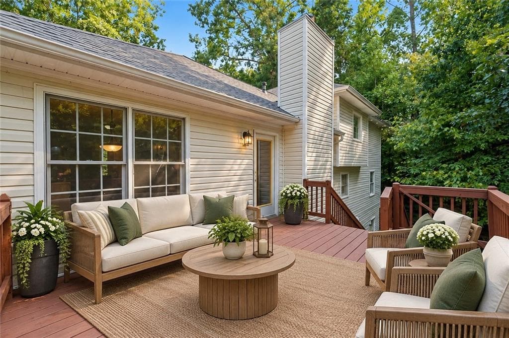 5 bedroom, 3 bathroom, 2,302 sq ft single family residence for sale at 320 Bouldercrest Way, Woodstock, GA 30188 — photo 5