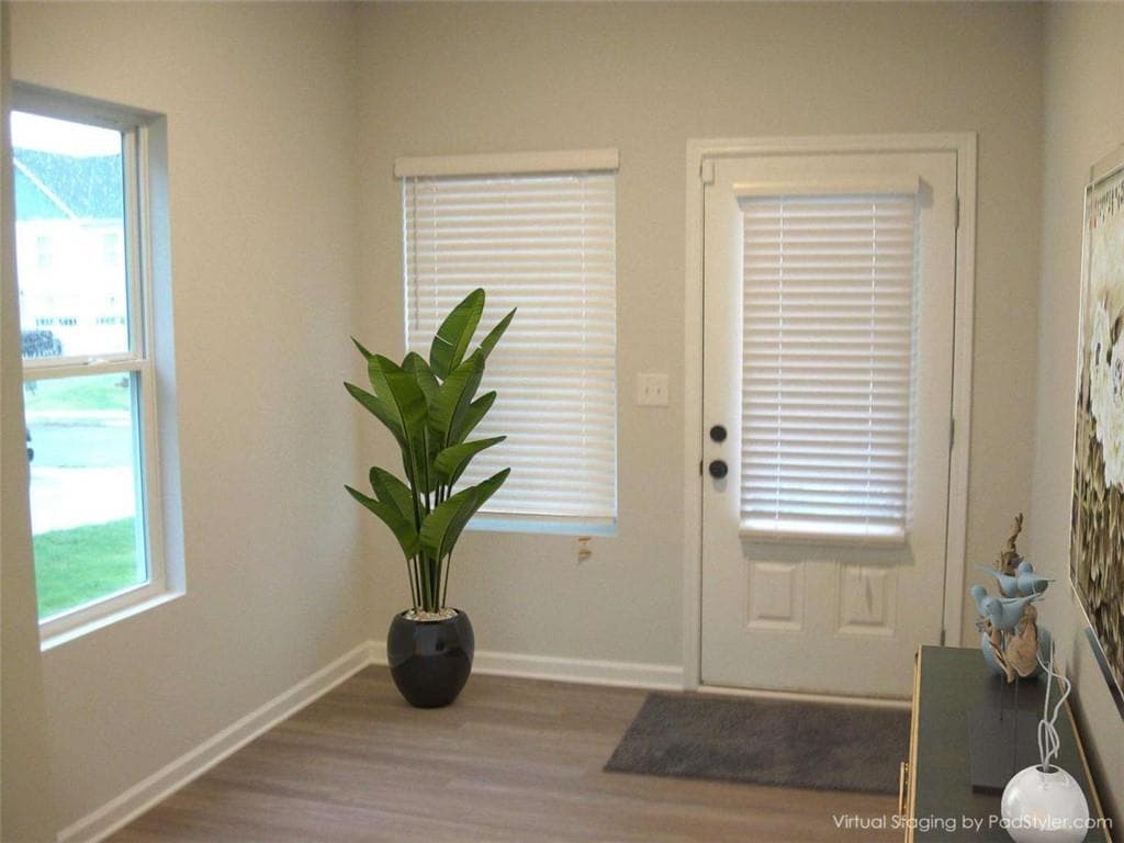 4 bedroom, 3 bathroom, 2,565 sq ft single family residence for sale at 11854 Rizvan Place, Covington, GA 30014 — photo 3