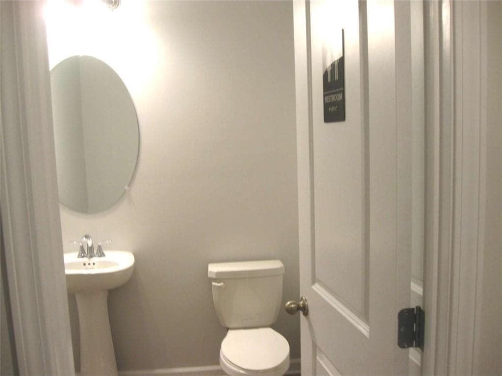 4 bedroom, 3 bathroom, 2,565 sq ft single family residence for sale at 11854 Rizvan Place, Covington, GA 30014 — photo 9