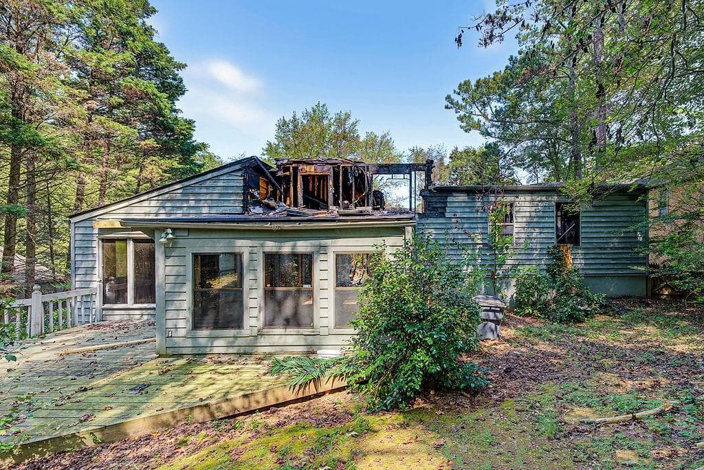 4 bedroom, 3 bathroom single family residence for sale at 2615 Rocky Springs Drive, Marietta, GA 30062 — photo 8