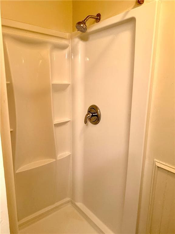 3 bedroom, 3 bathroom, 1,588 sq ft condominium for sale at 2030 Oak Park Lane, Decatur, GA 30032 — photo 8