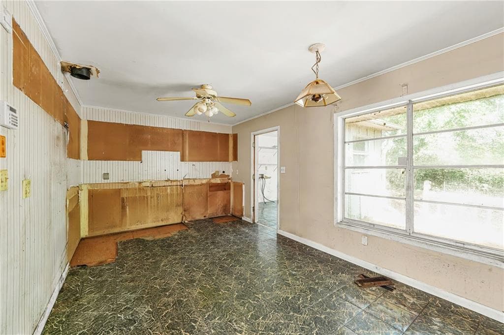 3 bedroom, 3 bathroom, 1,803 sq ft single family residence for sale at 2511 Spring Drive, Smyrna, GA 30080 — photo 8